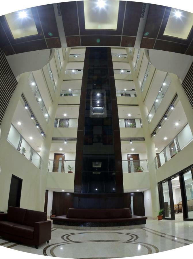 Incredible One Hotel سيكَندراباد المظهر الخارجي الصورة