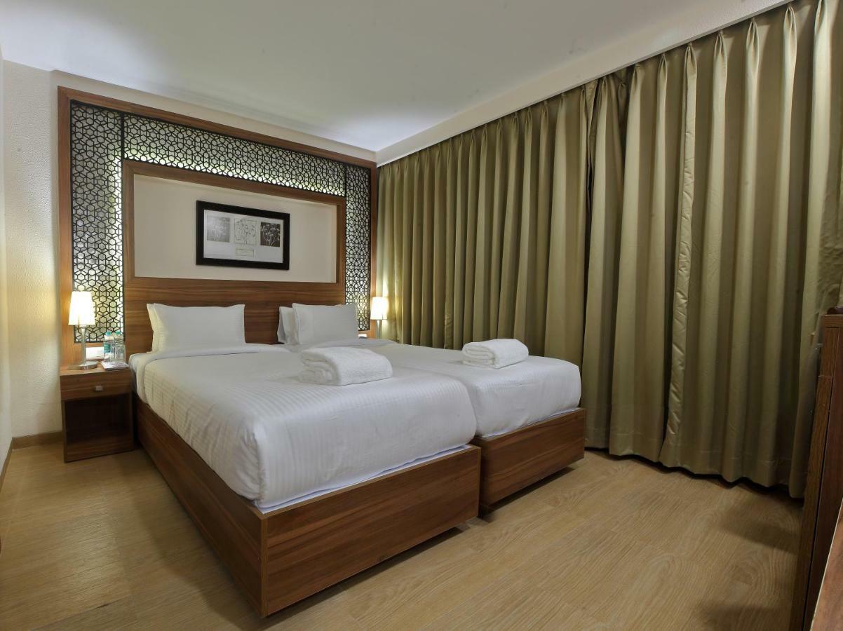 Incredible One Hotel سيكَندراباد المظهر الخارجي الصورة