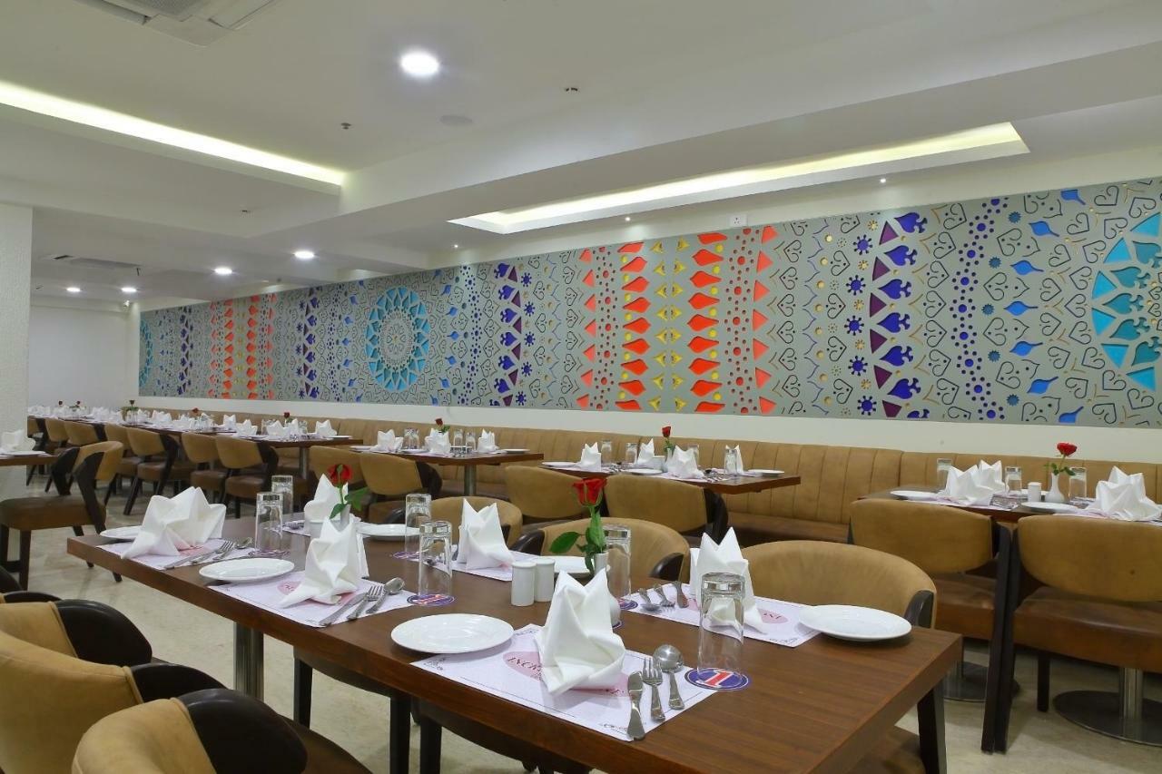 Incredible One Hotel سيكَندراباد المظهر الخارجي الصورة